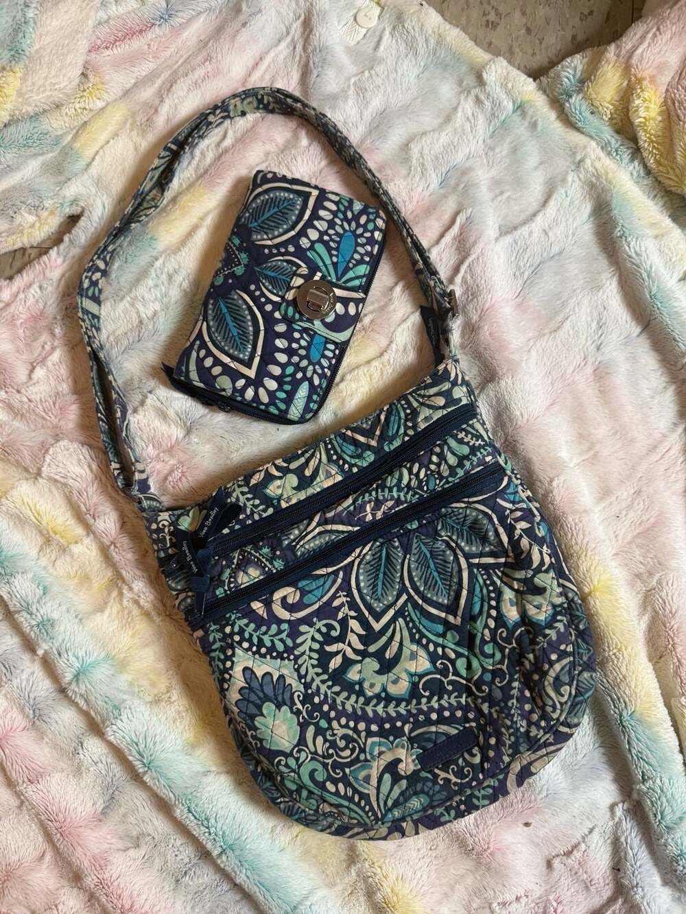 Vera Bradley crossbody bag and matching wallet set
